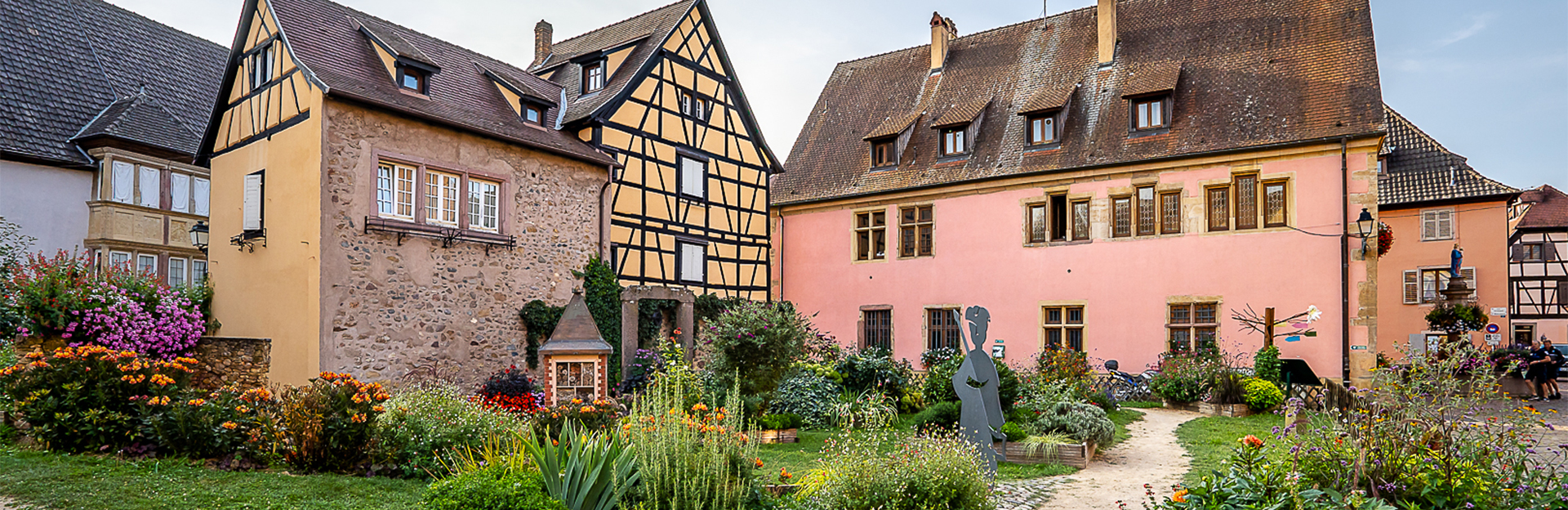 Go and discover the ridge route in the Vosges, during your stay at the Médiéval campsite in Alsace